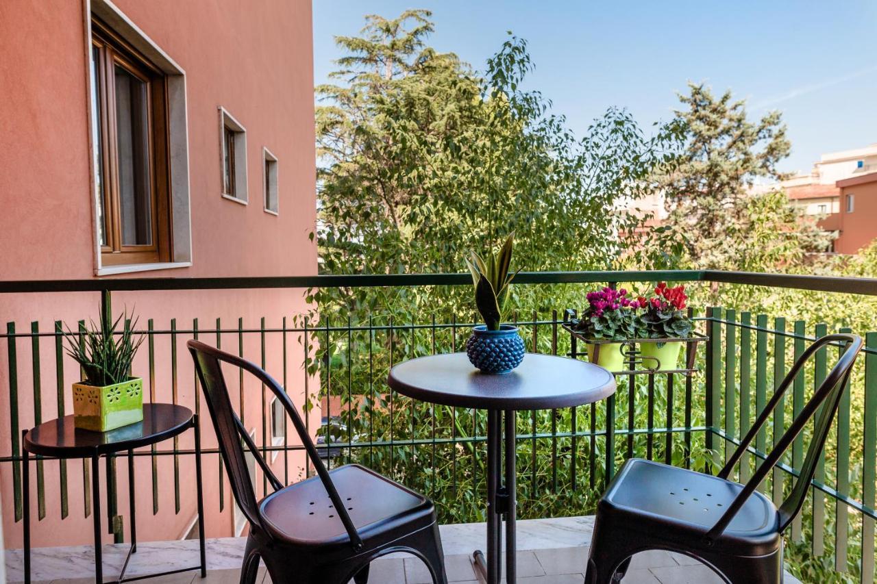 Mako Sorrento Suites Buitenkant foto