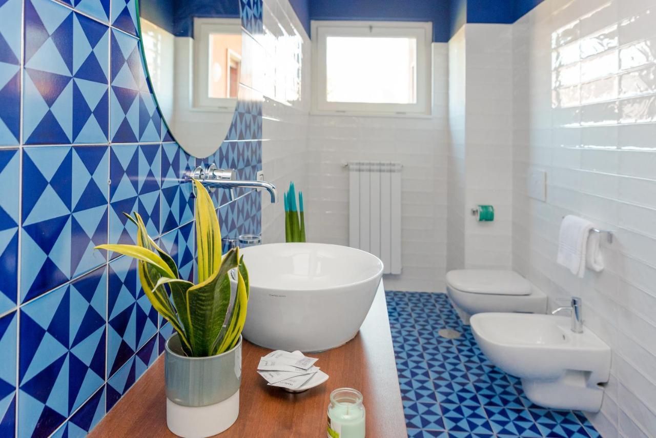 Mako Sorrento Suites Buitenkant foto